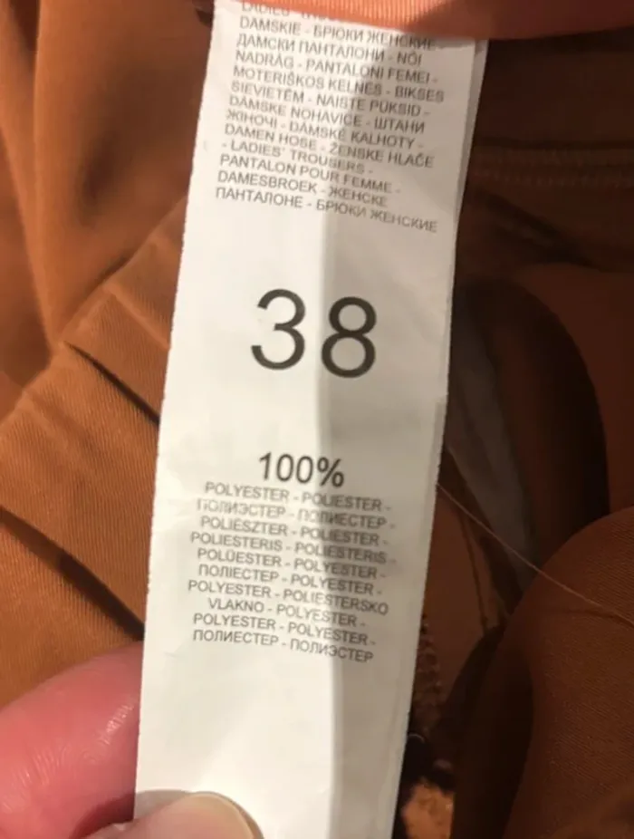 Pantalon carotte camel Reserved T38 neuf - photo numéro 11