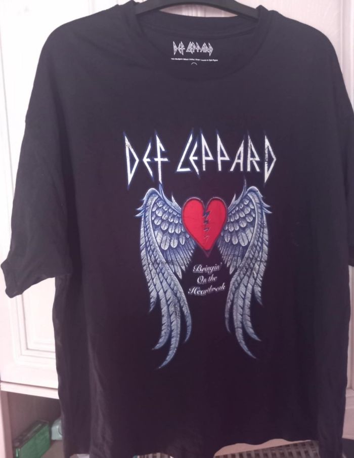 Tee-shirt Def Leppard taille M Kiabi