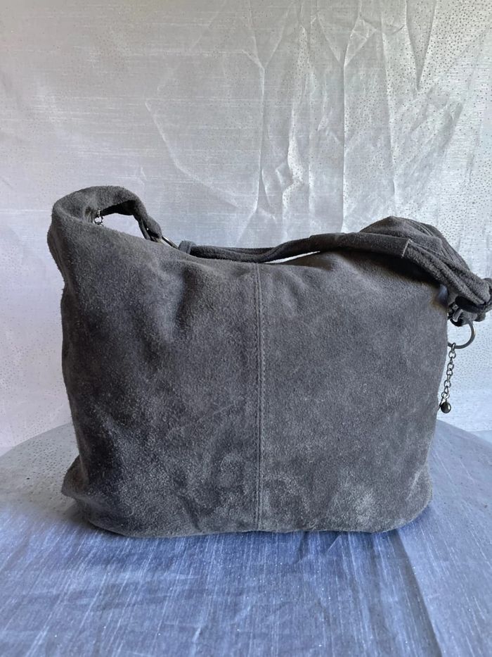 Sac Carla Belloti daim - Comme neuf - photo numéro 5