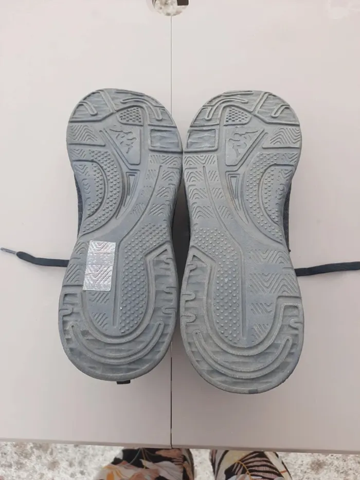 Basket kappa noire 41 /42 - photo numéro 3