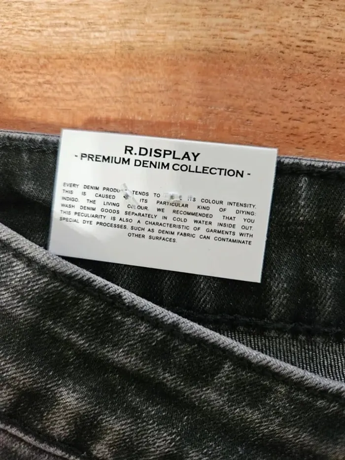Jean skinny noir délavé R. Display - Taille 34 - Neuf avec étiquette - photo numéro 5