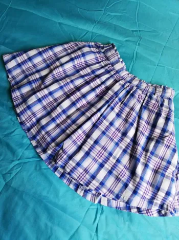 Jupe à carreaux bleus fille