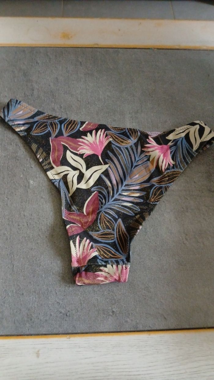 Maillot de bain neuf - photo numéro 5