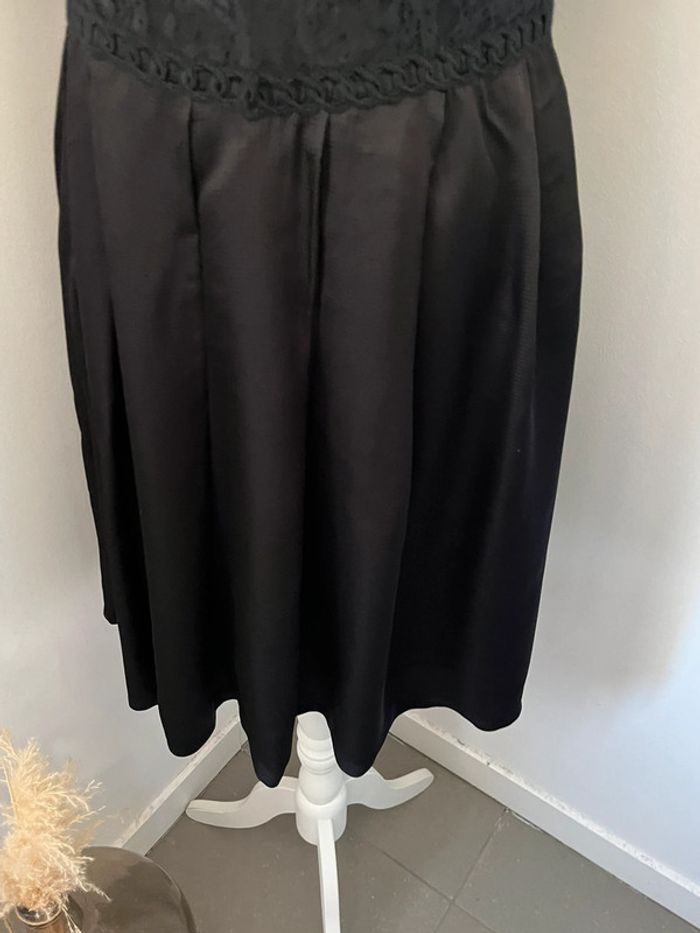 Robe chic noire et dentelle Claudie Pierlot M - photo numéro 2