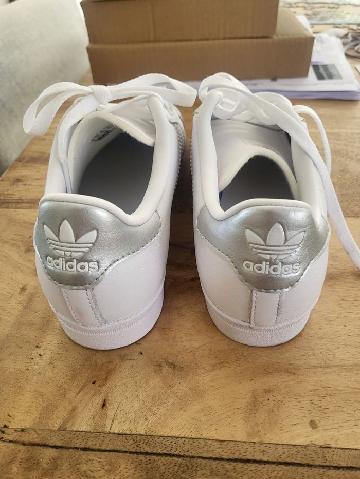 Baskets Adidas - photo numéro 3