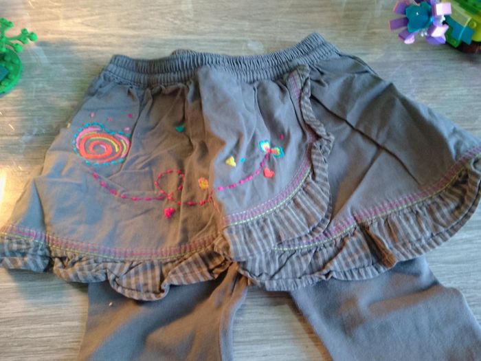 Jupe avec leggings - photo numéro 2