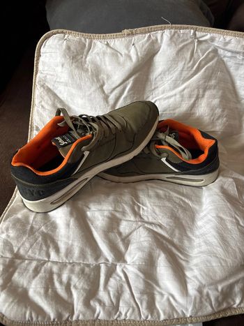 Paire de basket taille 40 marque schott
