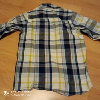 Chemise taille 8ans