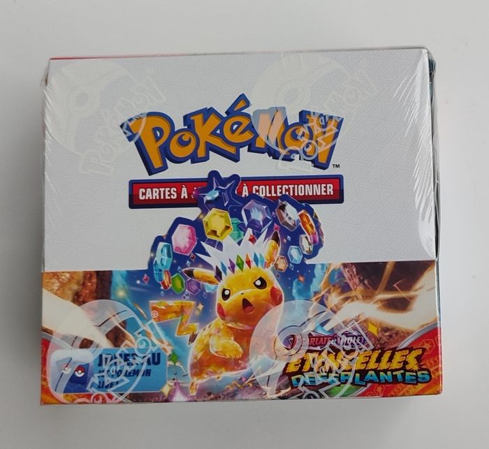 Display pokémon étincelles déferlante ev8