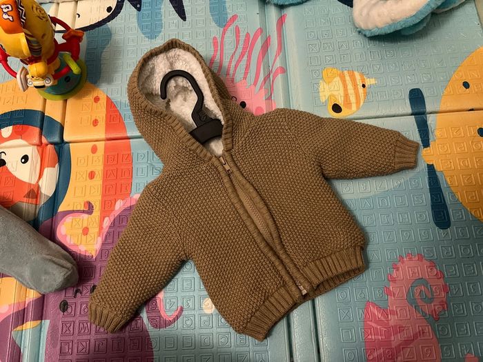 Veste en laine interieur polaire taille 3mois kiabi