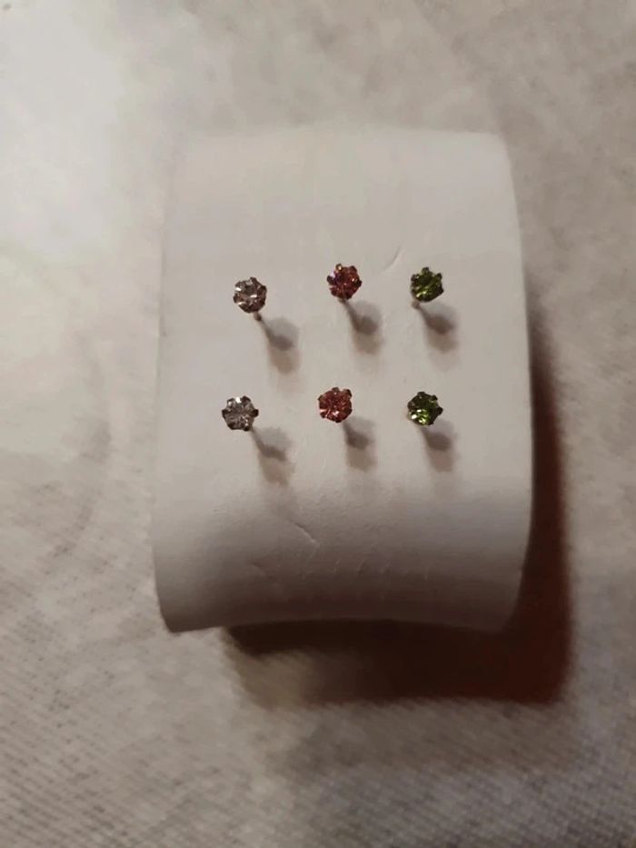 Lot boucles d'oreilles clou 1 mm