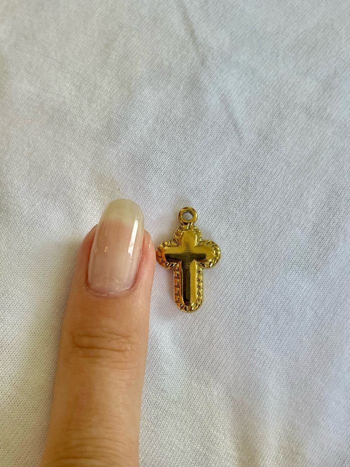 Pendentif croix - photo numéro 2