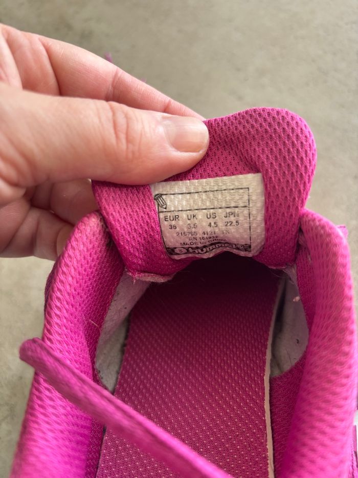 Baskets d’intérieur - photo numéro 4