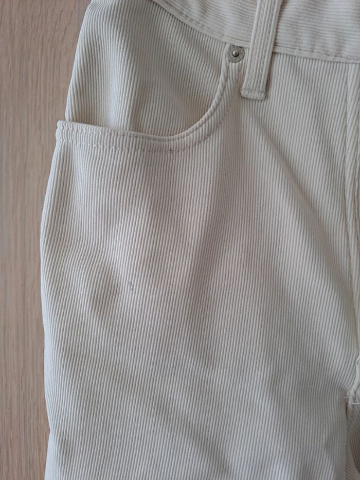 Pantalon blanc - photo numéro 2