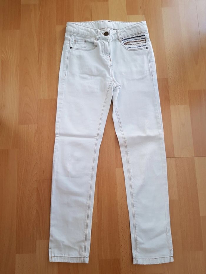Jean tape à l l'oeil 8ans