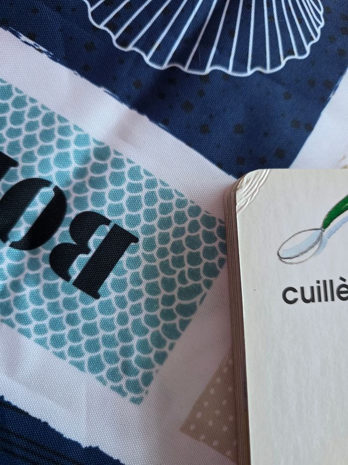 GROS LIVRE BÉBÉ MON PREMIER LIVRE DE MOTS MIXTE BOYS OU GIRLS - photo numéro 10