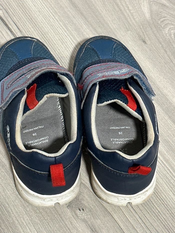 Paire de Geox taille 26 - photo numéro 2