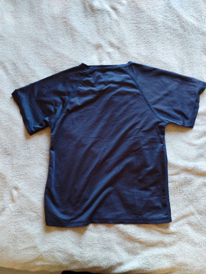 T shirt sport - photo numéro 2