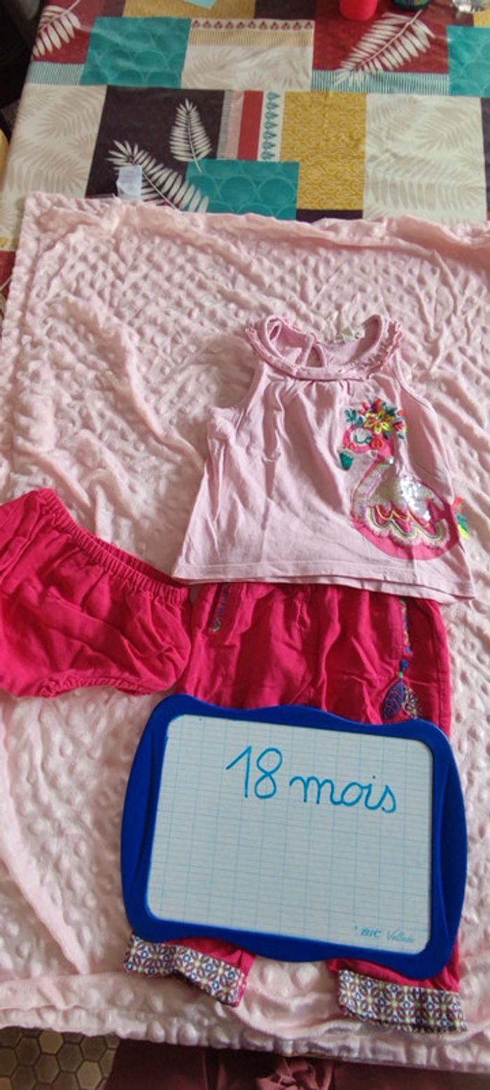 Ensemble du pareil au même 18 mois - photo numéro 3