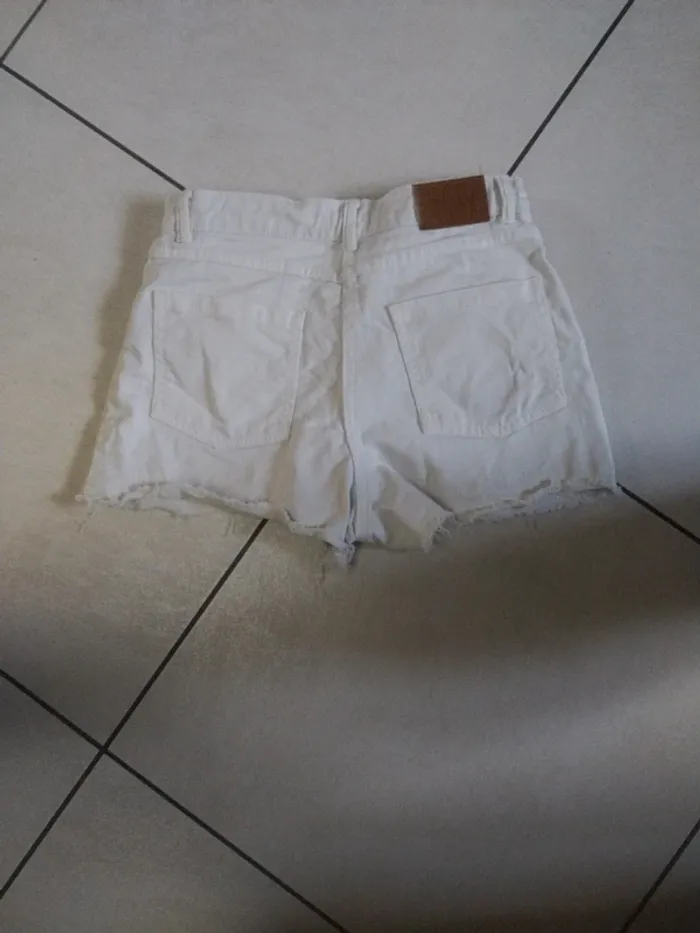Short court jeans blanc 12 ans - photo numéro 2