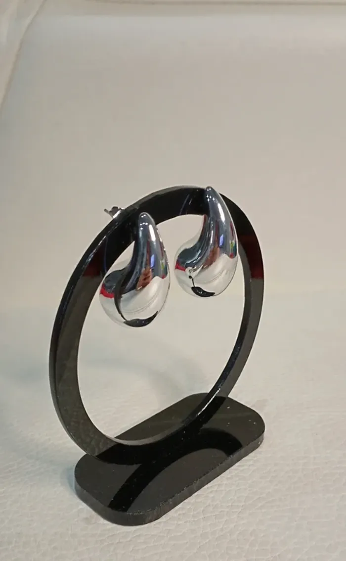 Boucles d'oreilles goutte d'eau - photo numéro 2