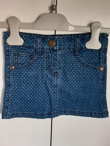 Jupe en jean à pois blanc