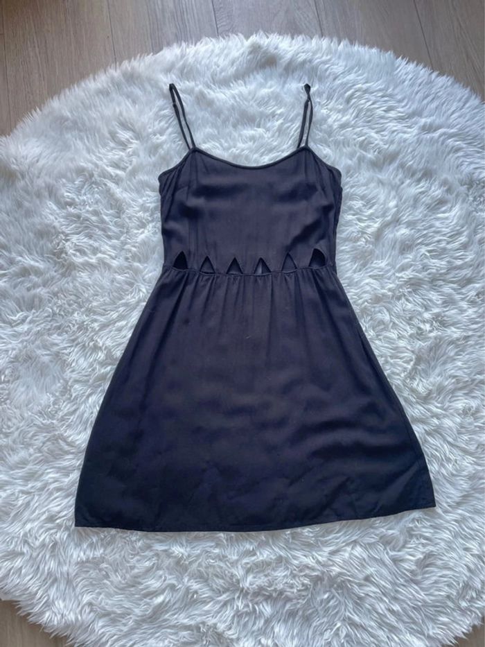 Petite robe noire fluide