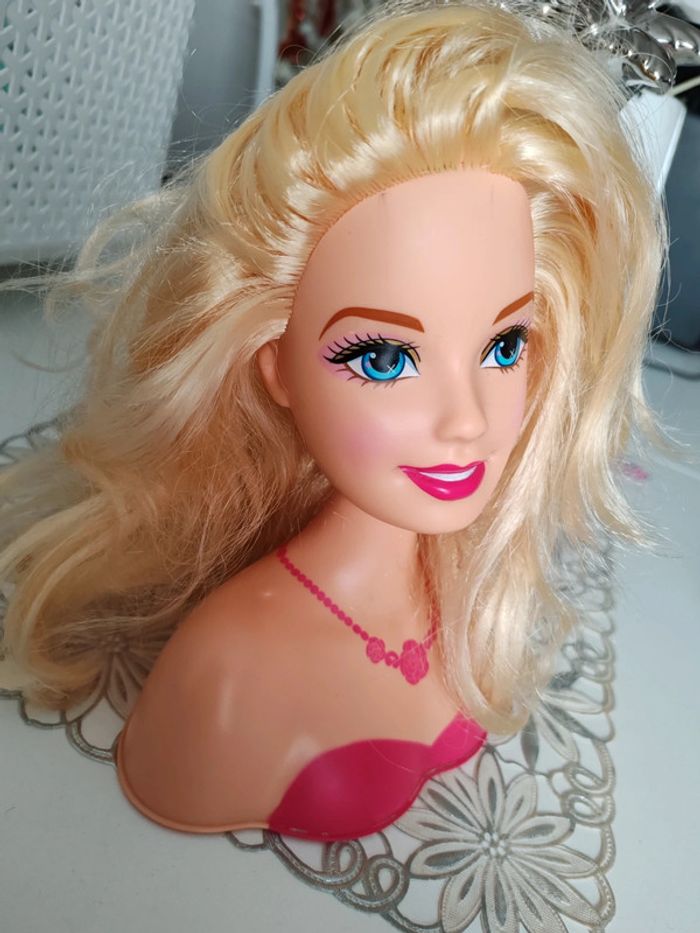 Petite tête à coiffer