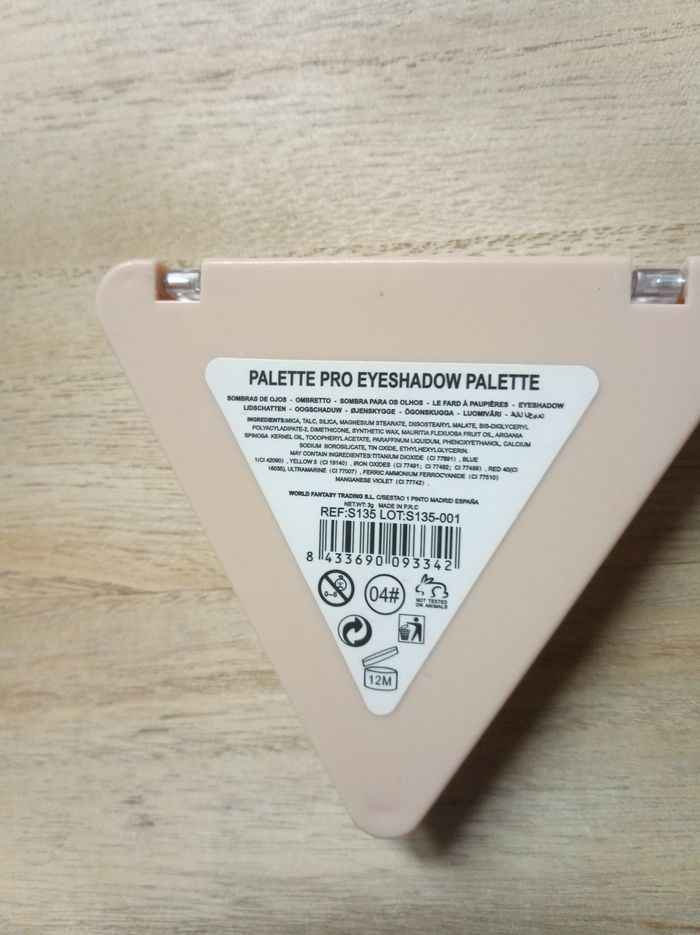 Palette de maquillage - photo numéro 2