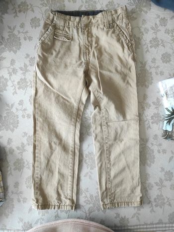 Pantalon beige 4 ans tape à l'oeil