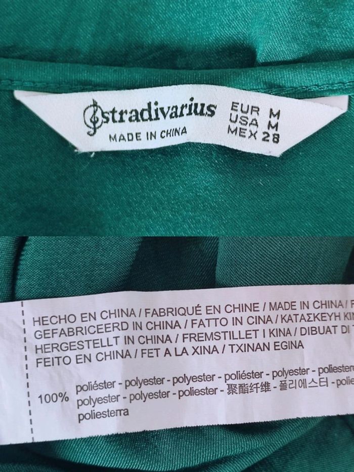 Blouse satin col V 3/4 vert sapin / Stradivarius - 36/S à 38/M - photo numéro 16