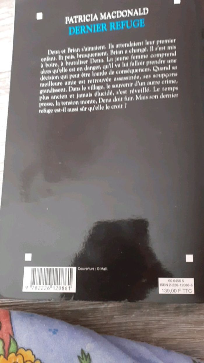 Livre dernier refuge - photo numéro 4