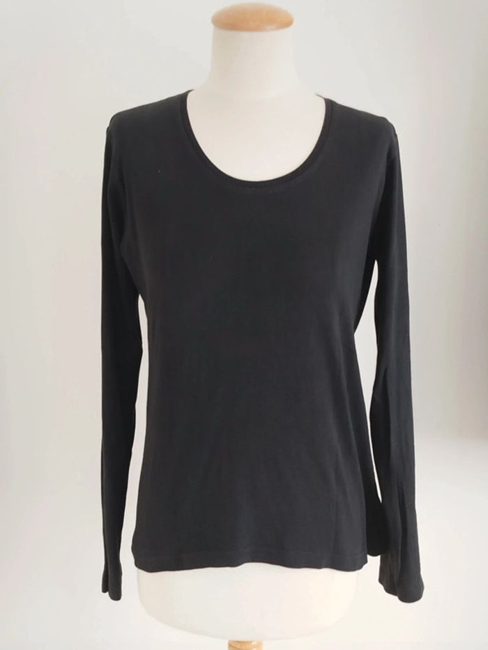 Tee-shirt manches longues noir taille 44
