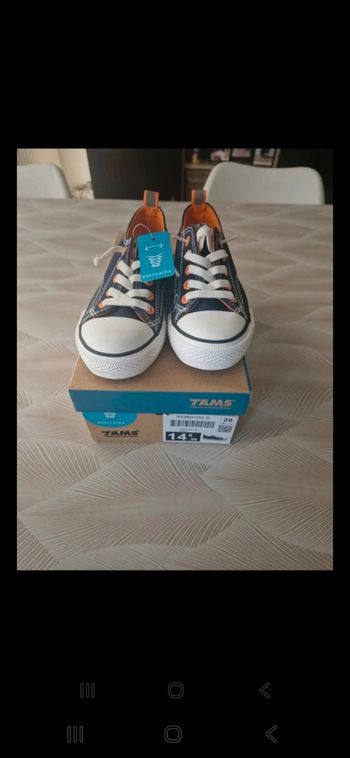 Chaussure toile