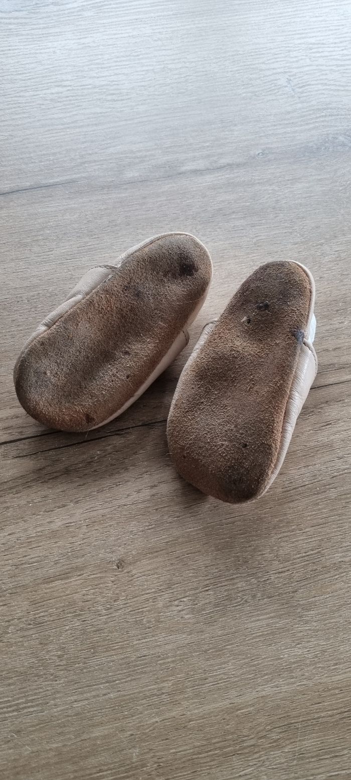 Chaussons souples T.19-20 - photo numéro 7