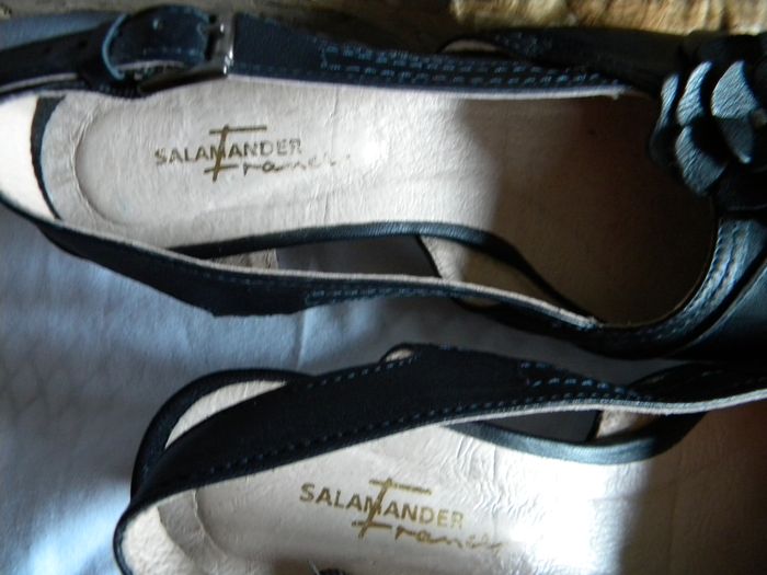 Jolies sandales à brides , en cuir T37 Salamander - photo numéro 5