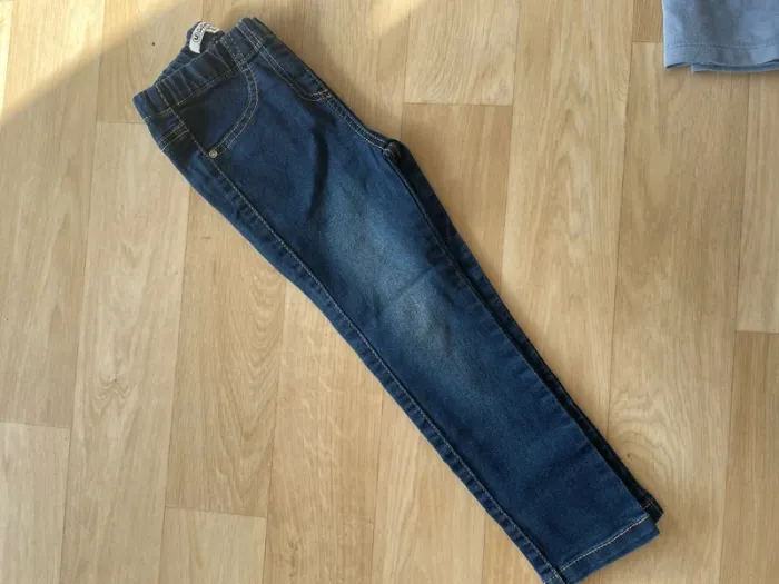 Jeans fille 5 ans