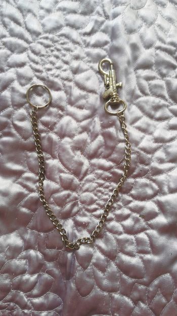 Porte clés chaine pistolet