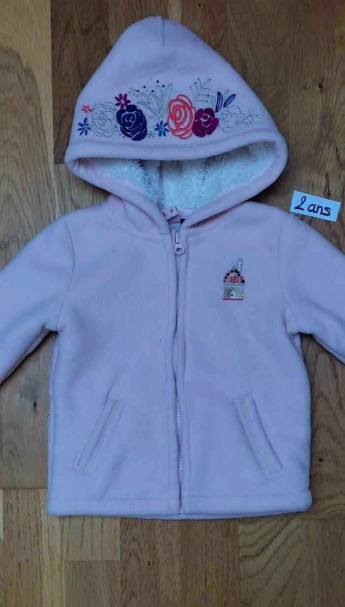 Veste polaire 2 ans
