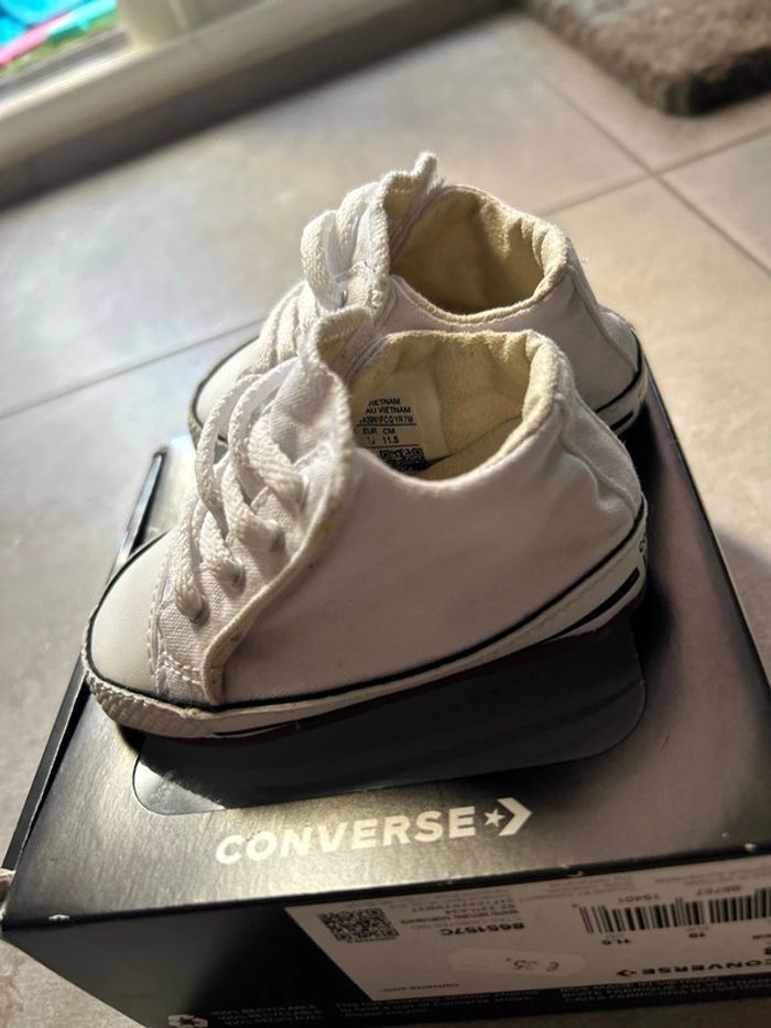 Converse bébé 19 - photo numéro 2