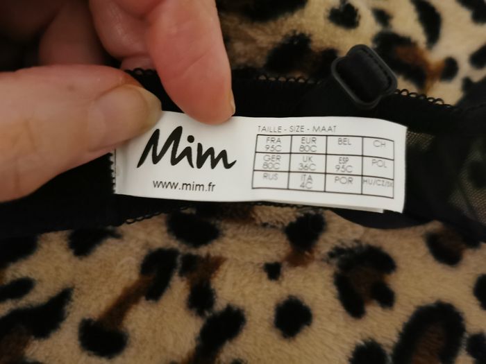 Soutien gorge noir rose dentelles MIM 95 C neuf - photo numéro 7