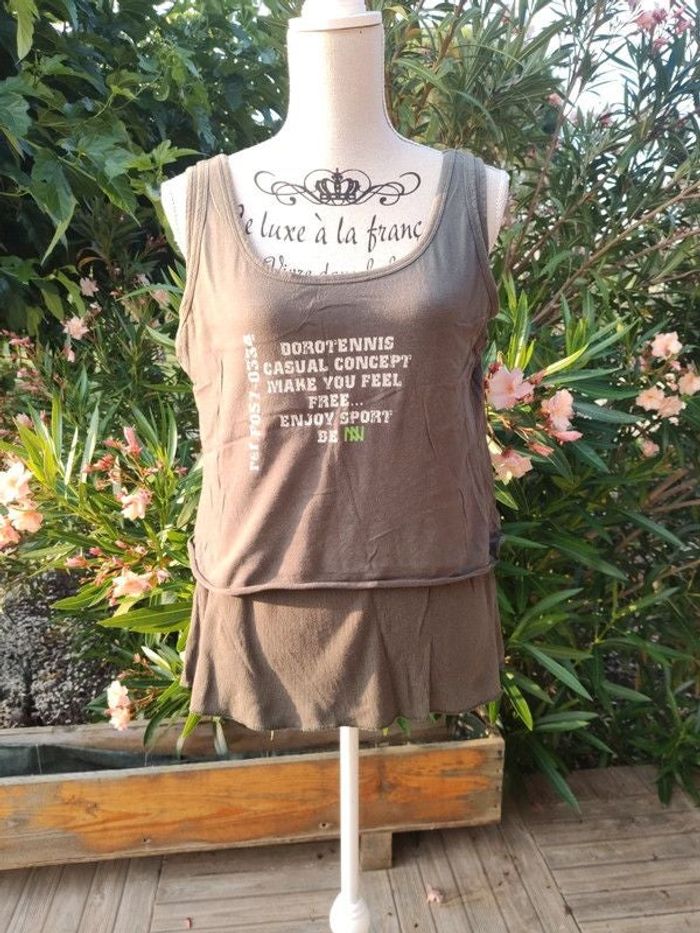 Débardeur marron superposé dorotennis taille 40