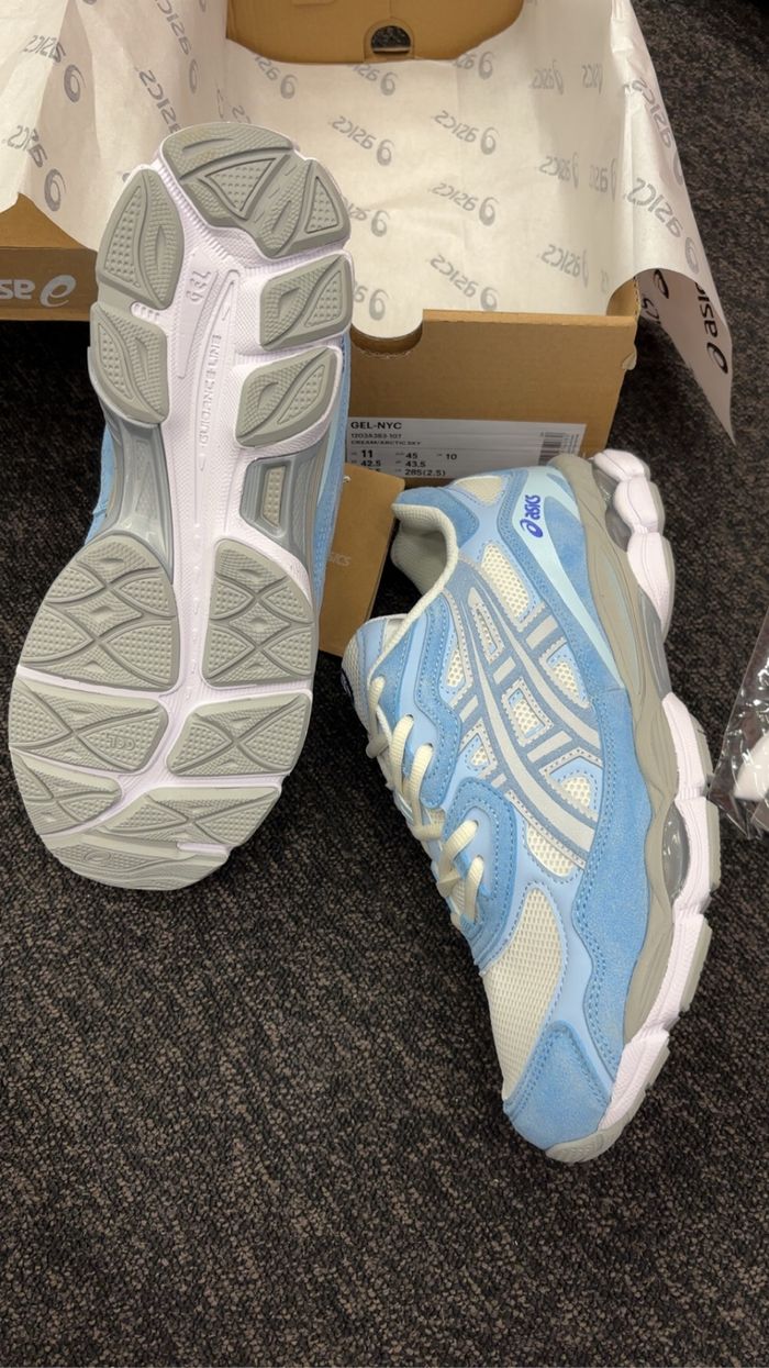 Baskets Asics - photo numéro 5