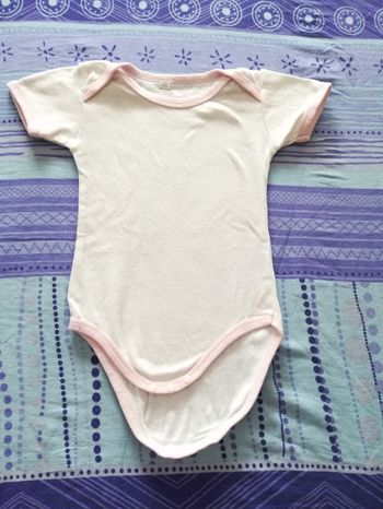 Lot de 3 bodies fille 12 mois