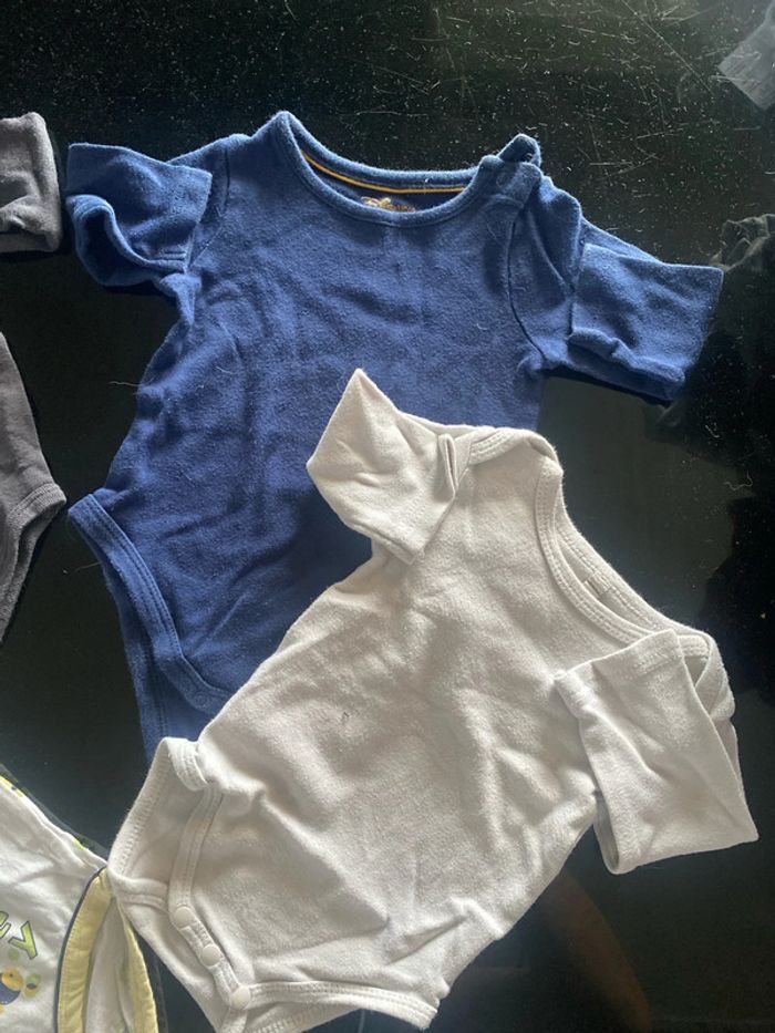 Lot bodys - photo numéro 2