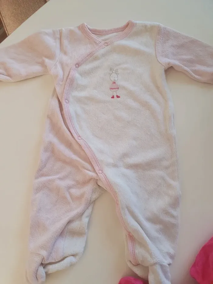 Lot 4 pyjama 1 mois - photo numéro 4