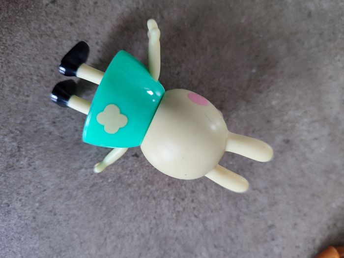 Rebecca rabbit - photo numéro 3