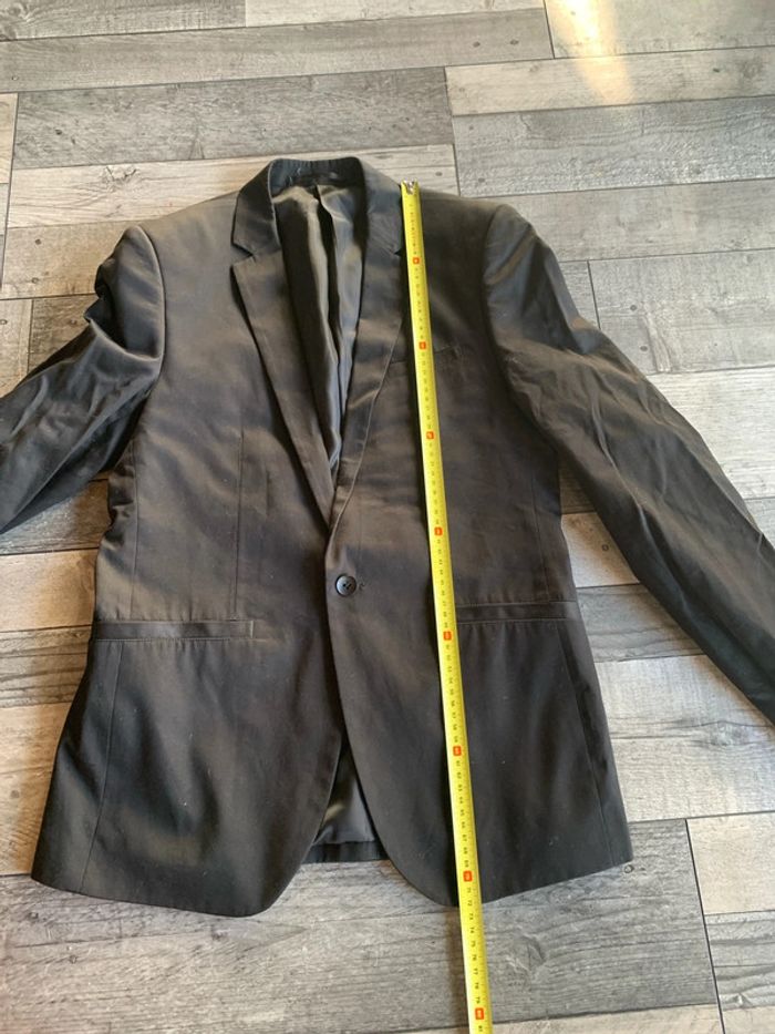 Veste tailleur jamais mise - photo numéro 10