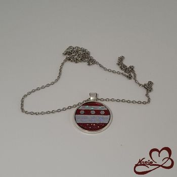 Sautoir argenté et rouge