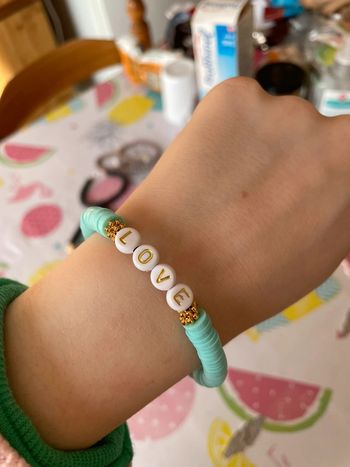 Bracelet perles love.